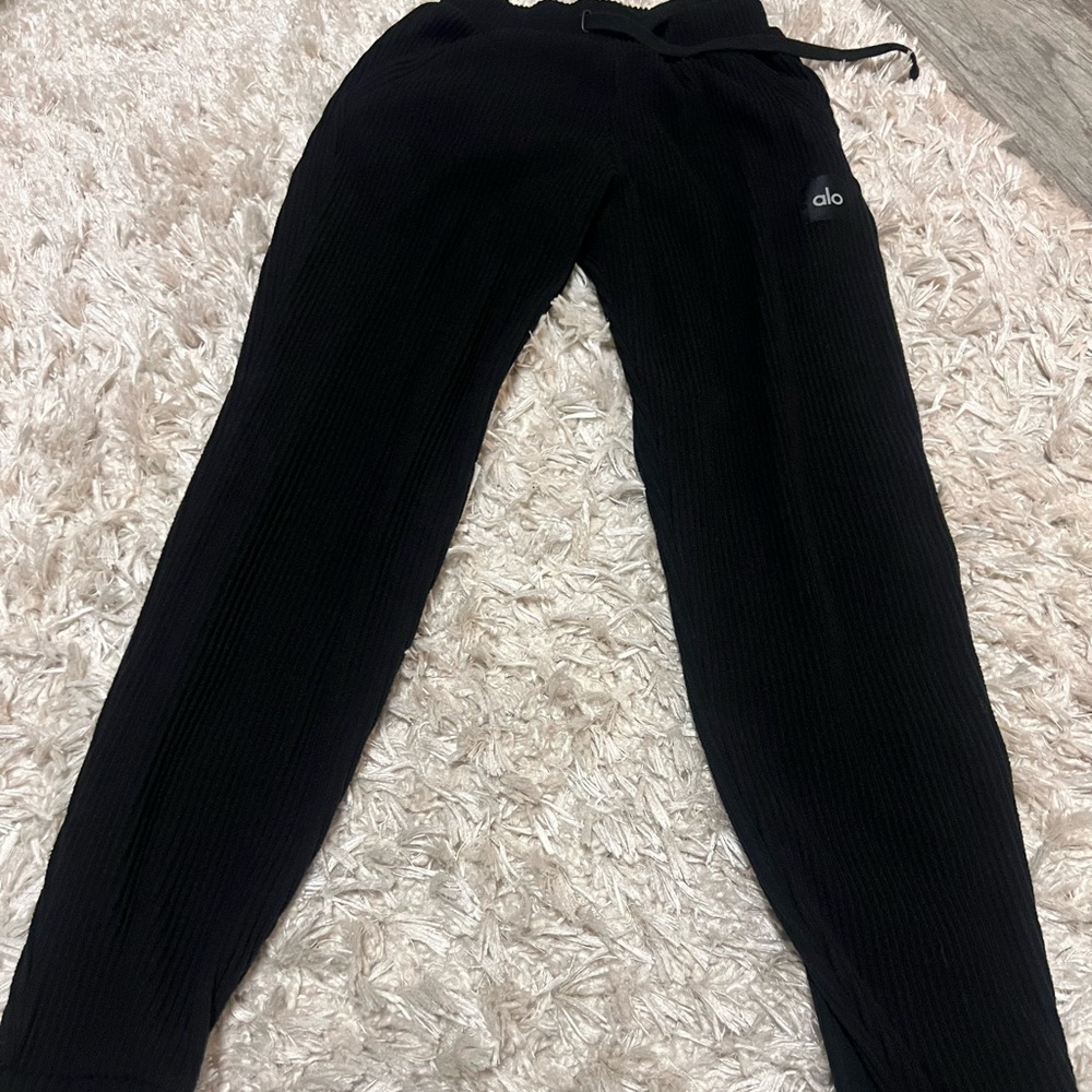 ALO Yoga Muse Joggers